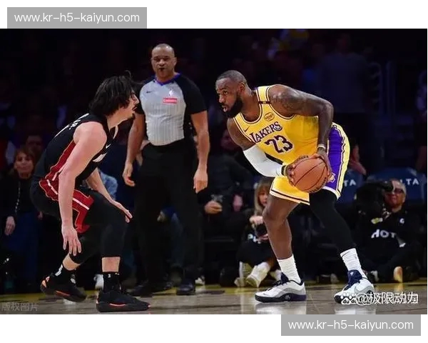 紫金巅峰对决迈阿密铁血:NBA录像里那些被岁月封存的湖人vs热火史诗